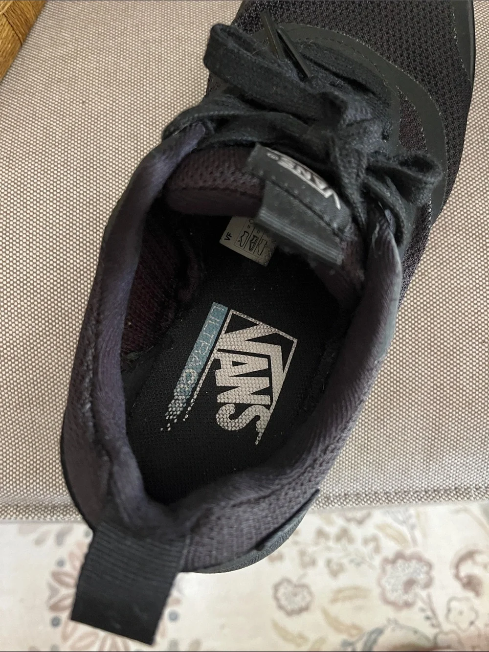 Vans  Low-Top Sneakers